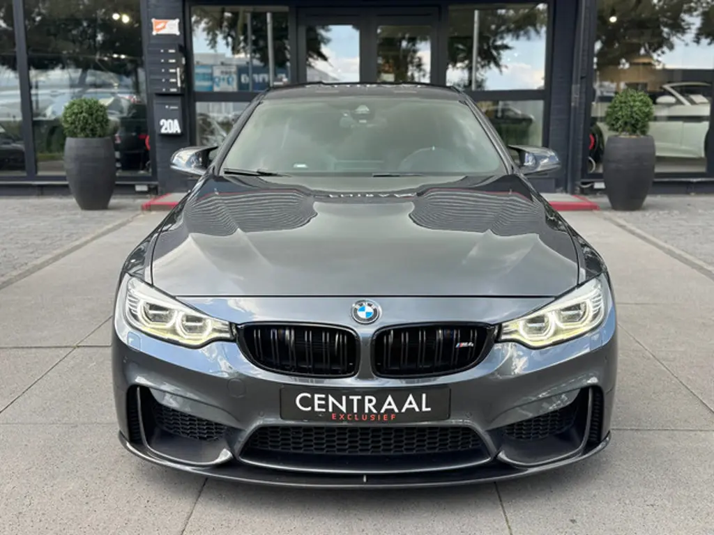 BMW M4 2