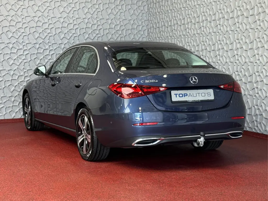 Mercedes-Benz C-Klasse 2