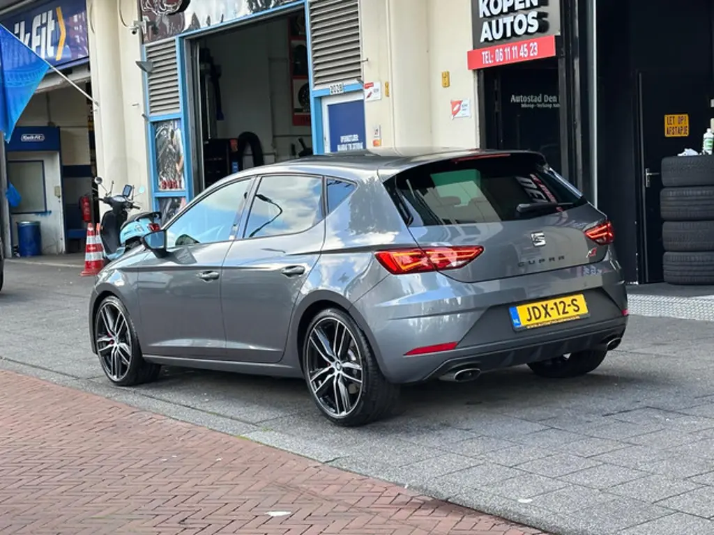 SEAT Leon 2