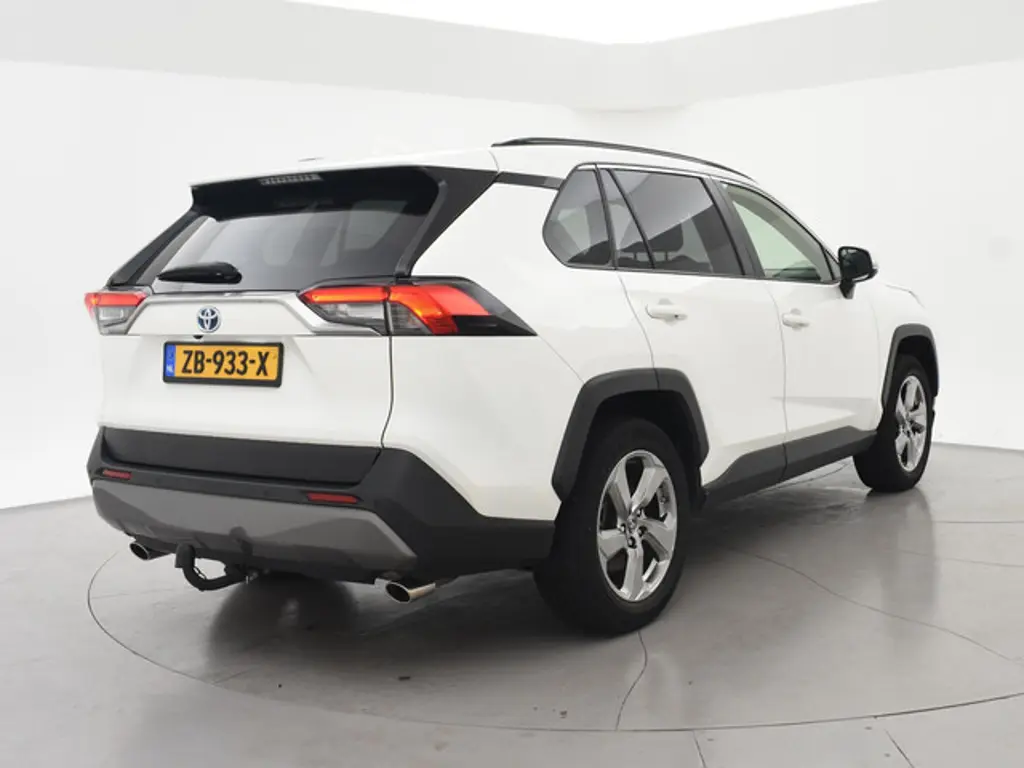 Toyota RAV4 2