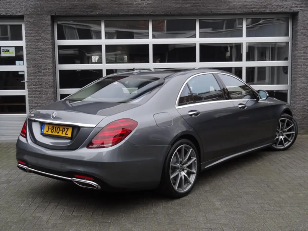 Mercedes-Benz S-Klasse 3