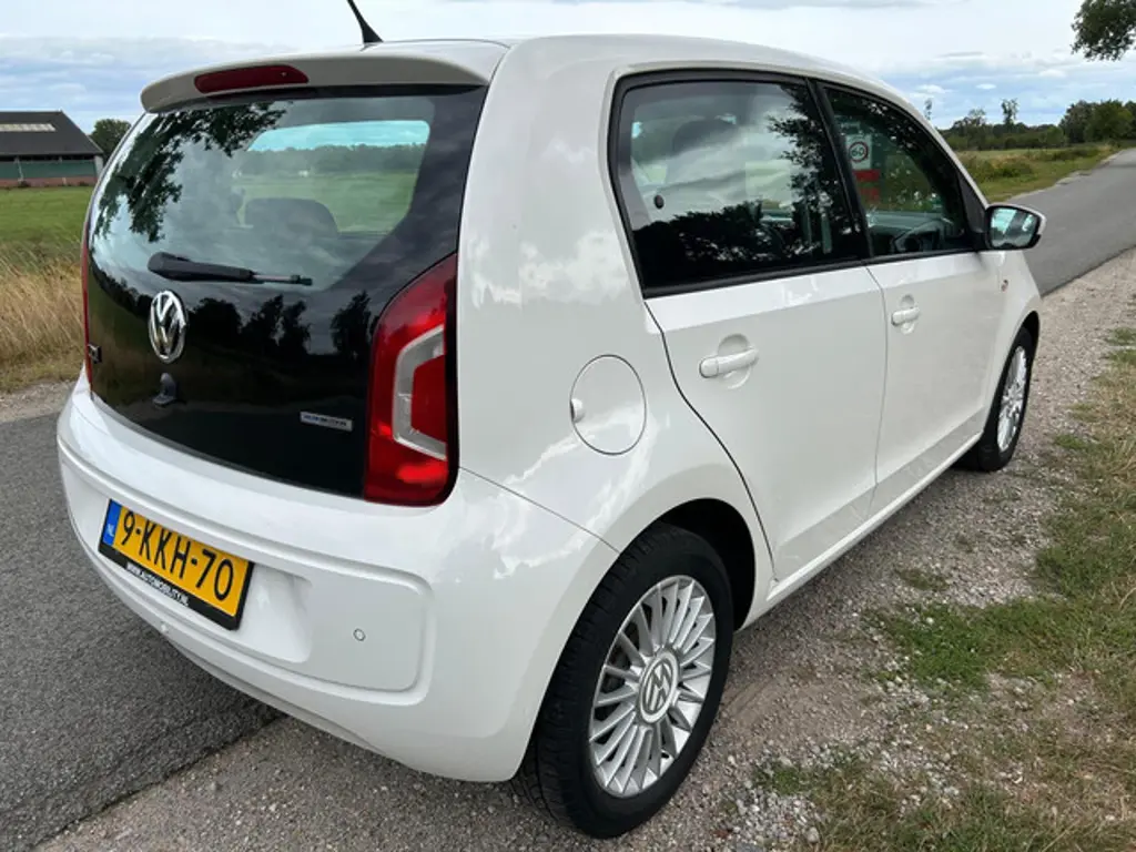 Volkswagen up! 2
