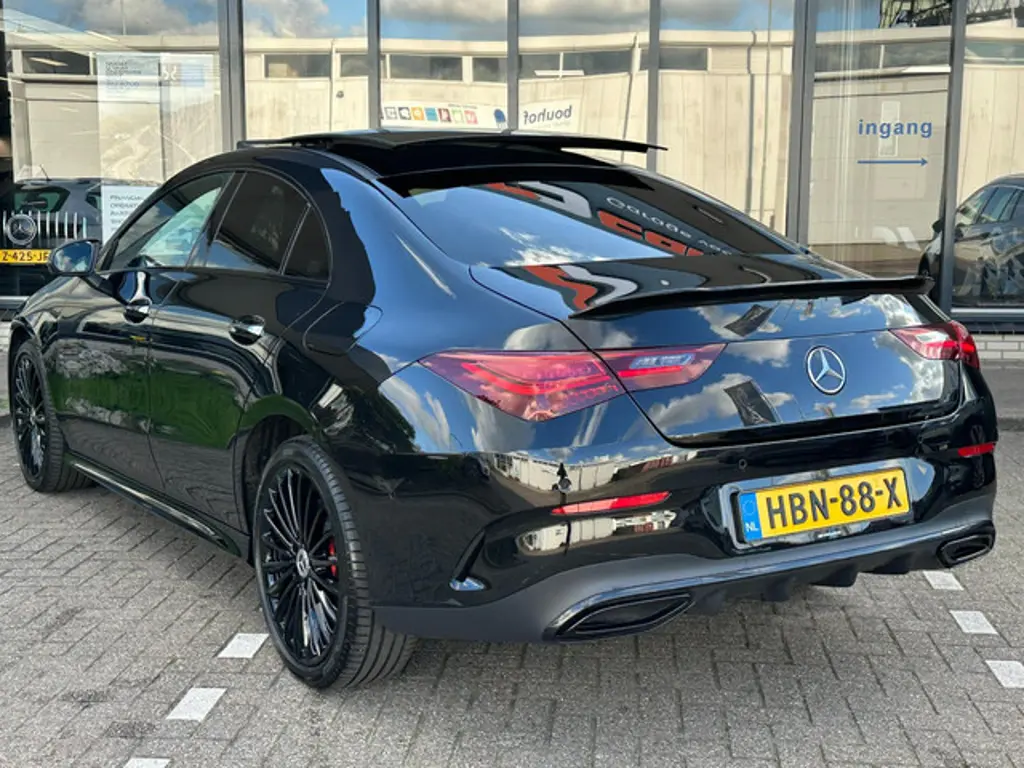 Mercedes-Benz CLA 2
