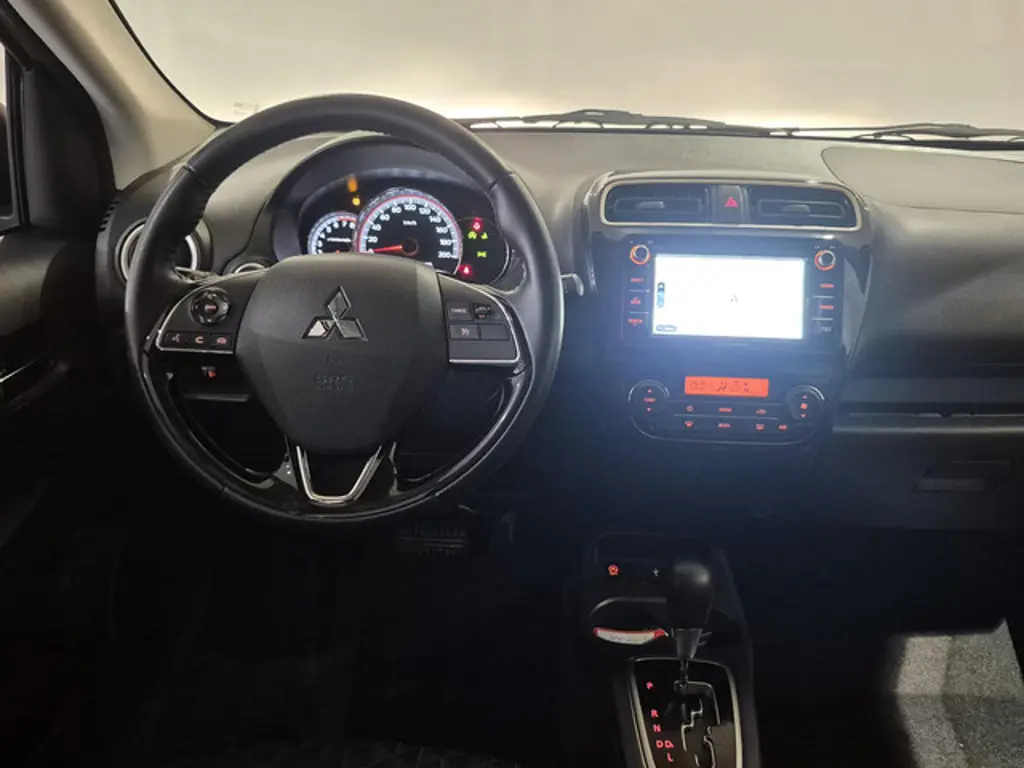 Mitsubishi Space Star 3
