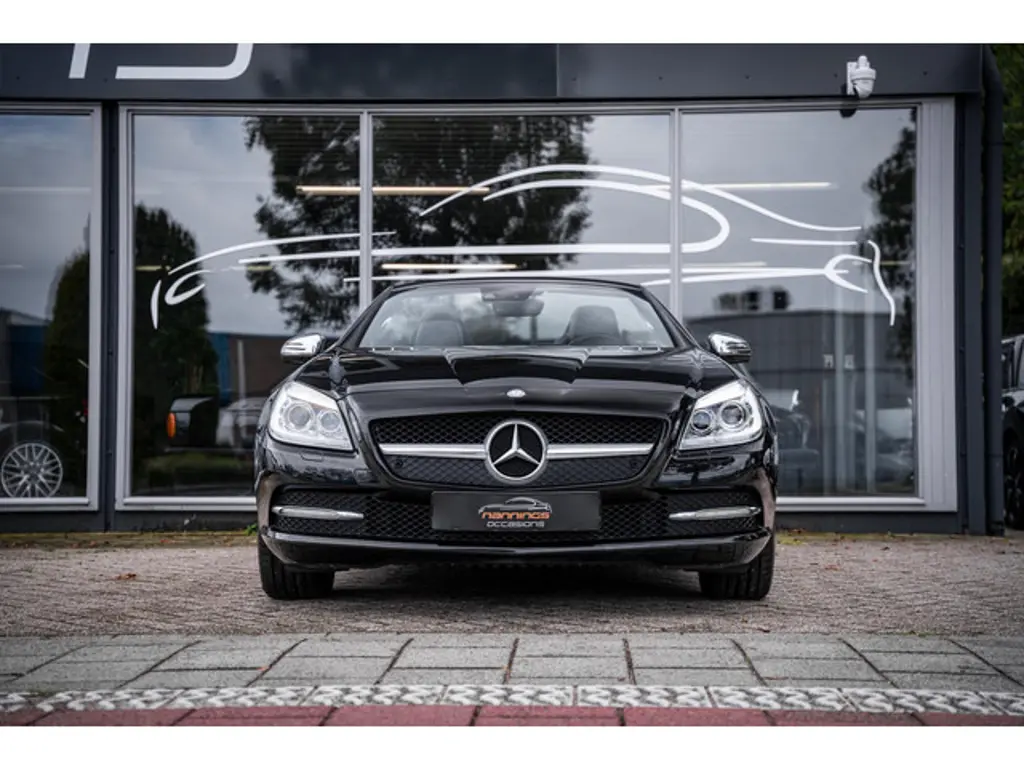 Mercedes-Benz SLK 2