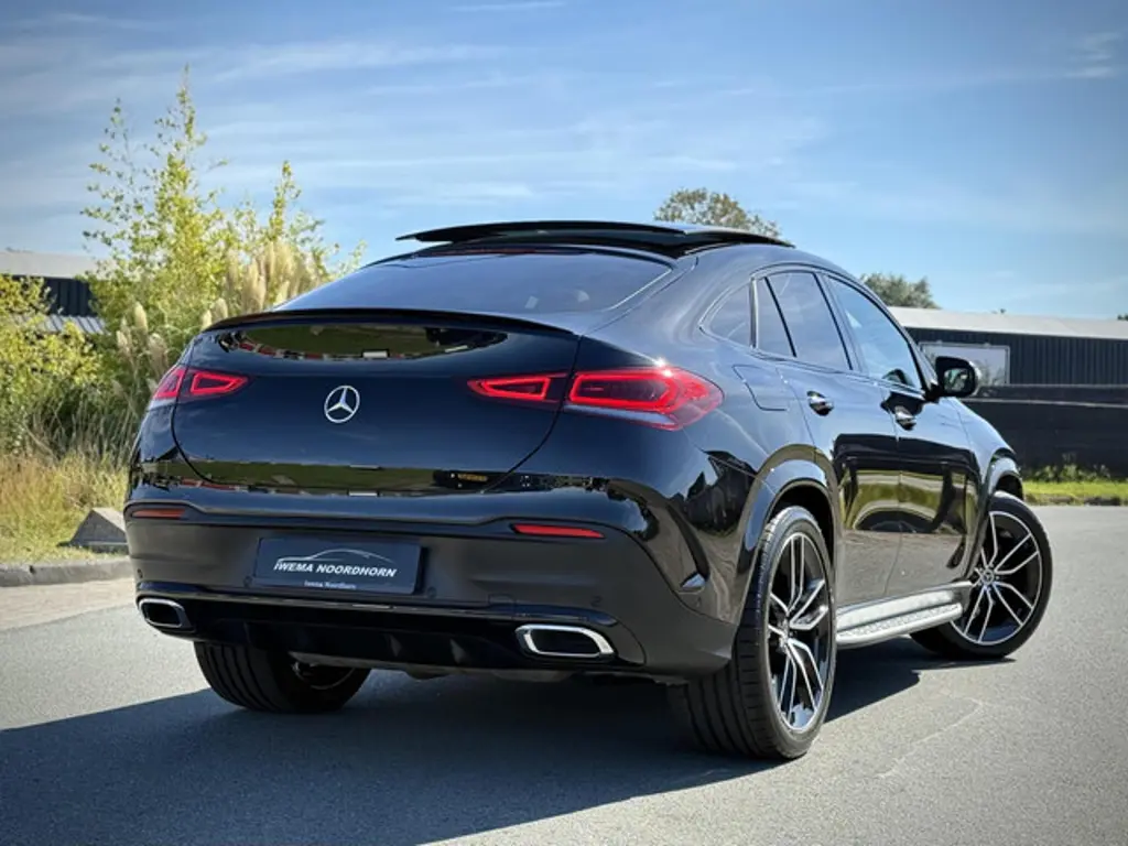 Mercedes-Benz GLE 2