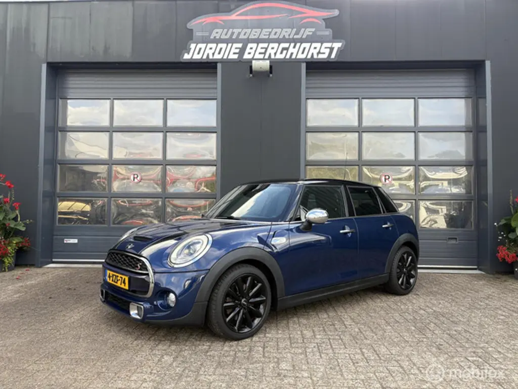 MINI Cooper S