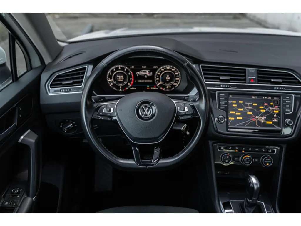 Volkswagen Tiguan 2