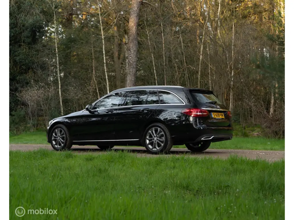 Mercedes-Benz C-Klasse 2