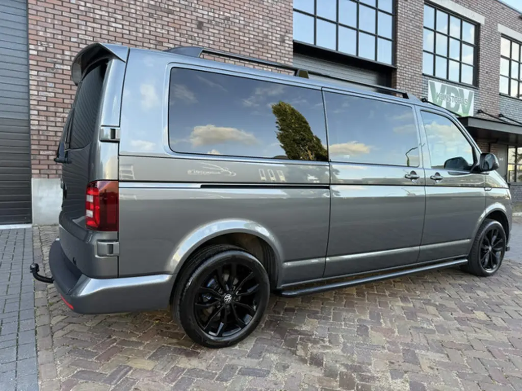 Volkswagen Transporter 2