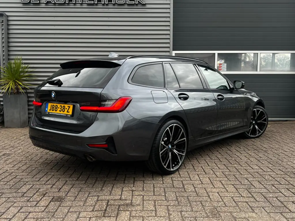 BMW 3 Serie 2