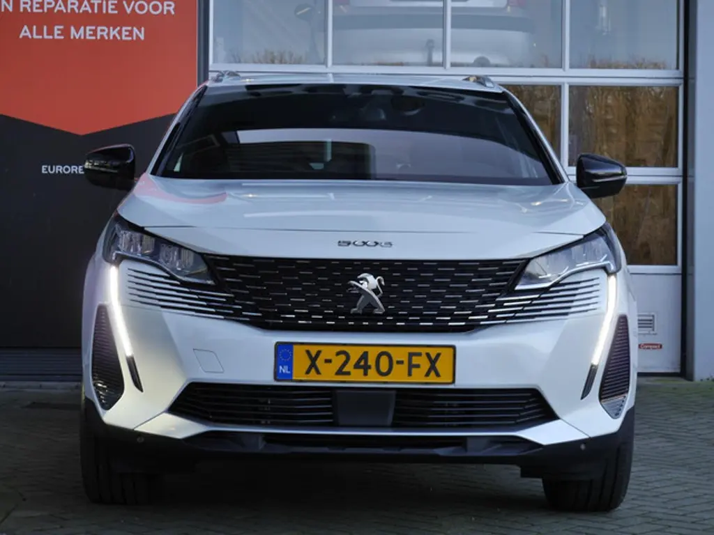 Peugeot 5008 3