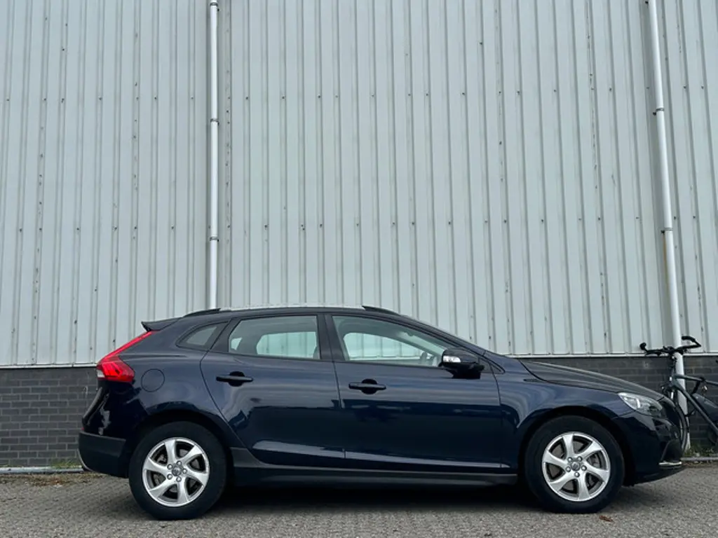Volvo V40 2