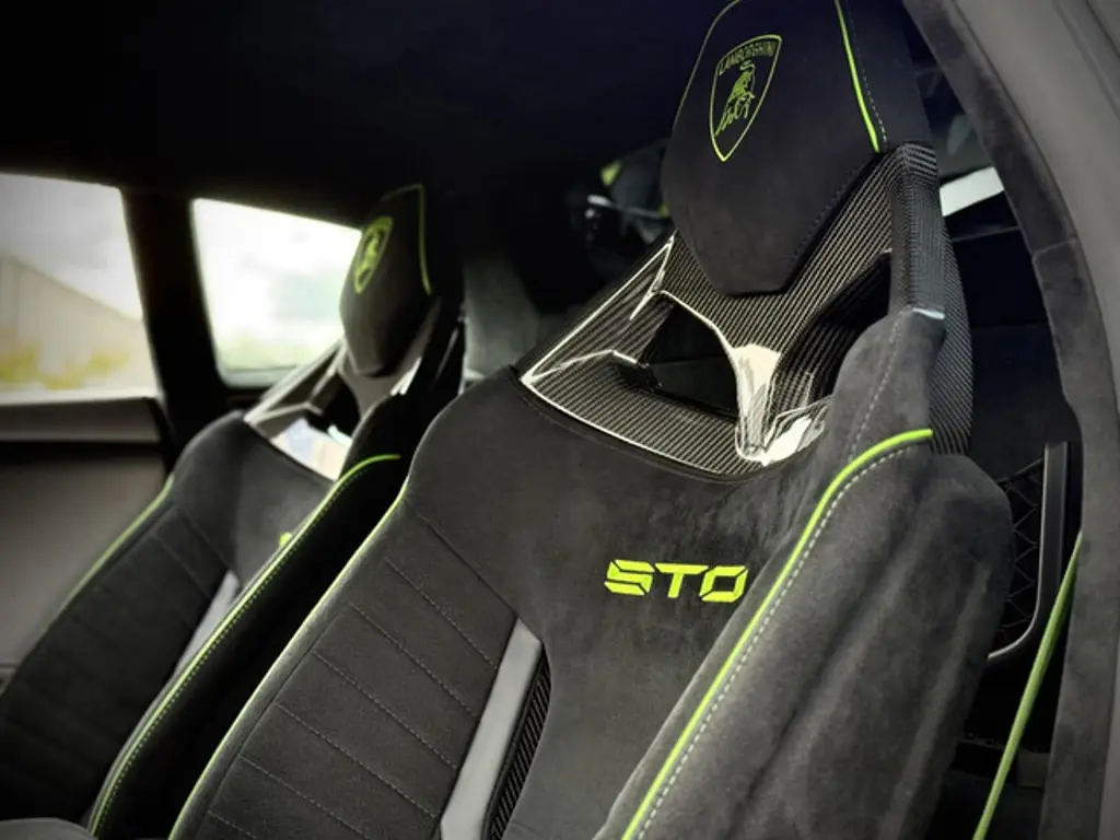 Lamborghini Huracán 3