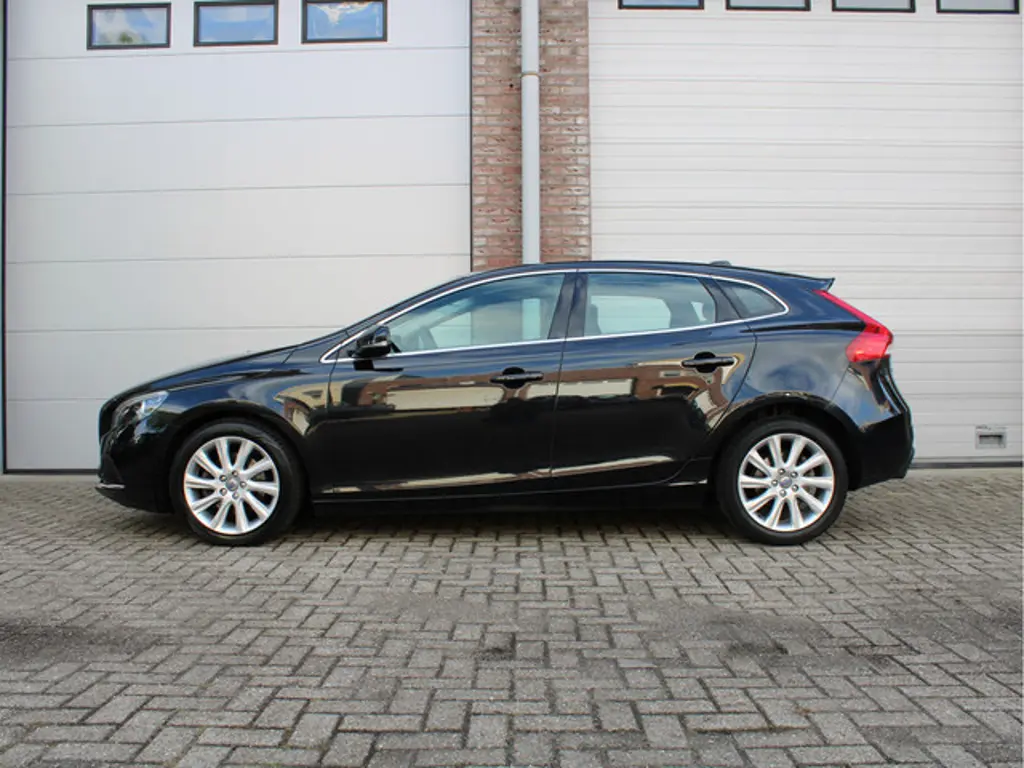 Volvo V40 2