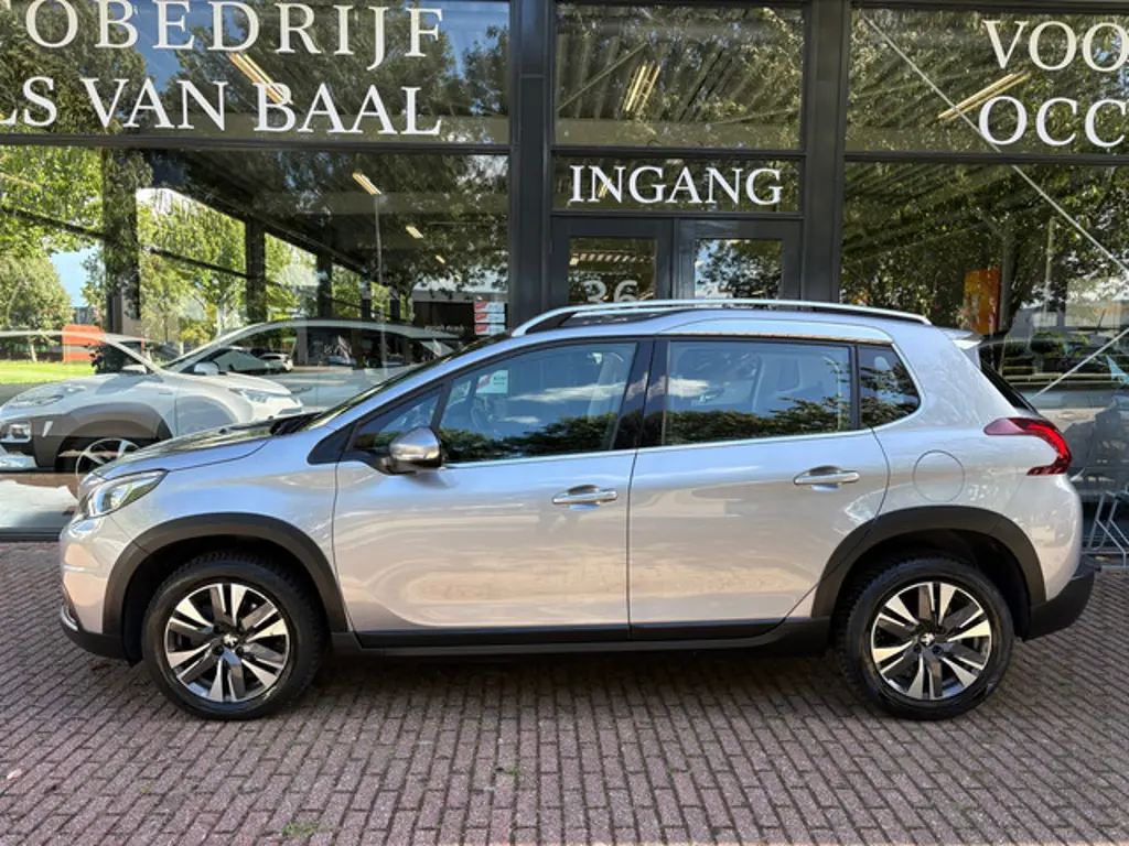 Peugeot 2008 3