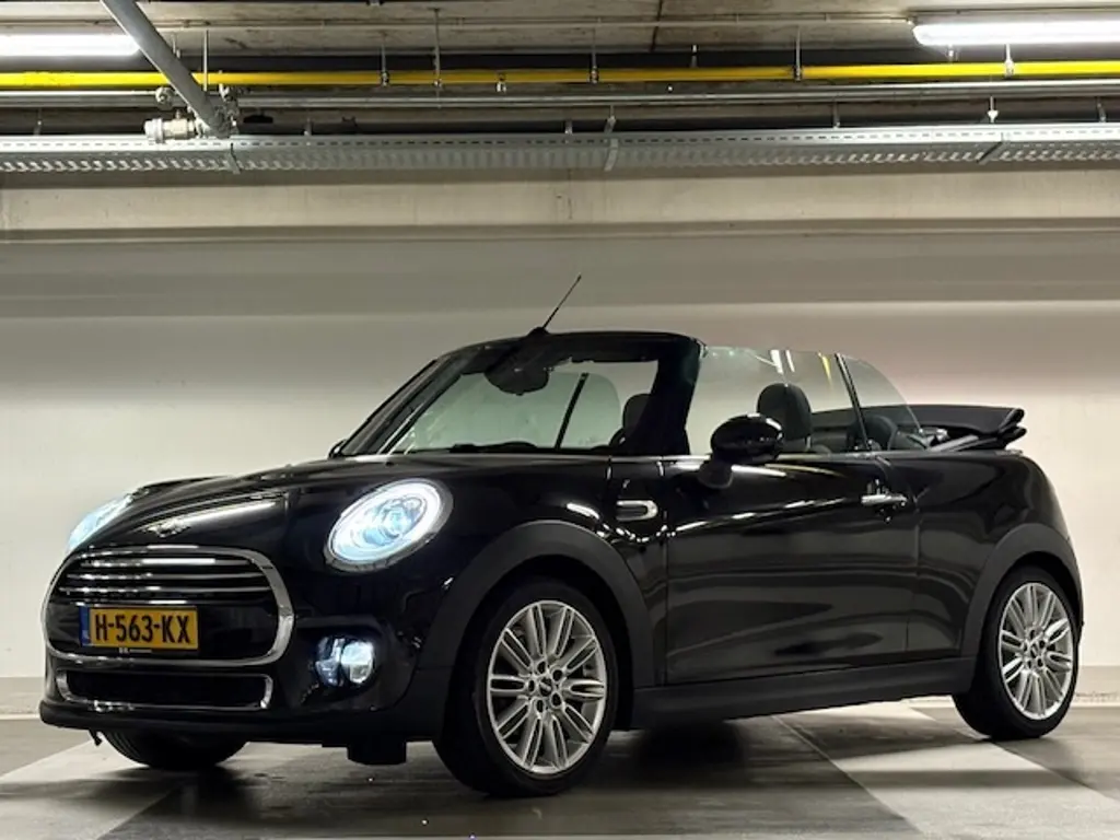 MINI Cabrio