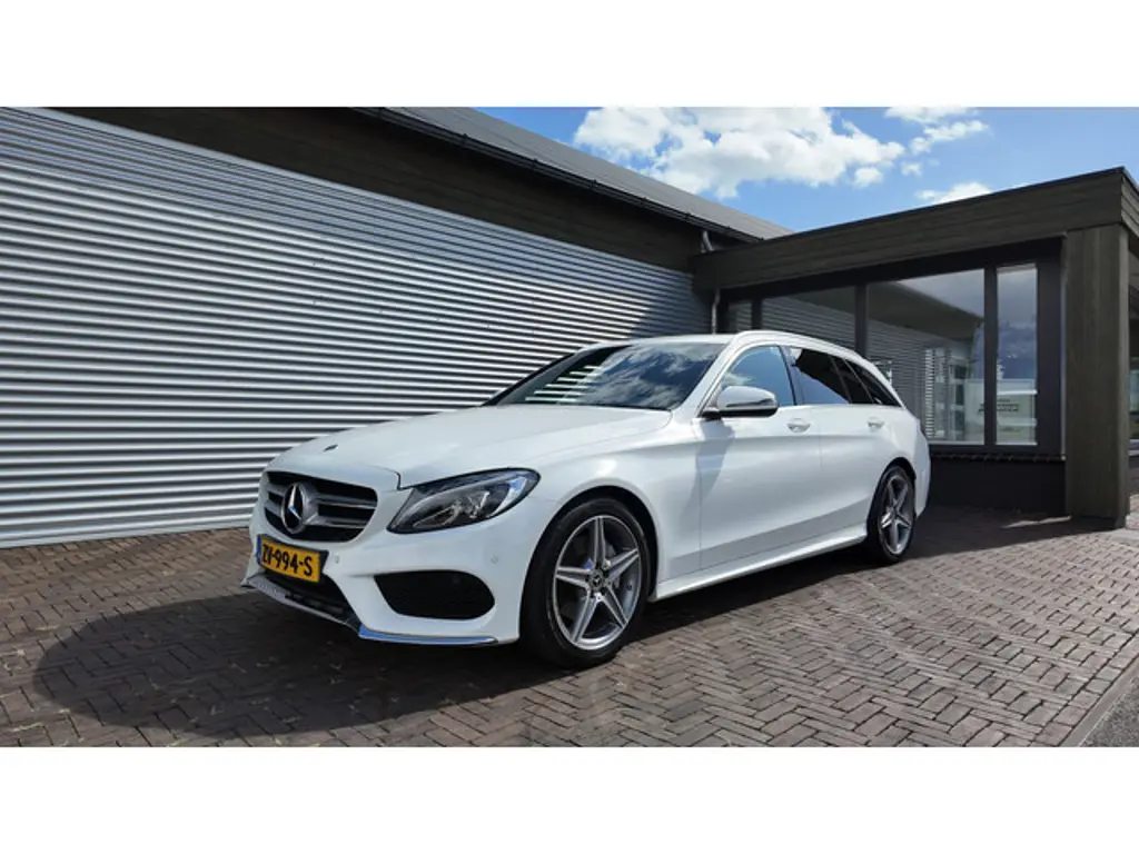 Mercedes-Benz C-Klasse 2