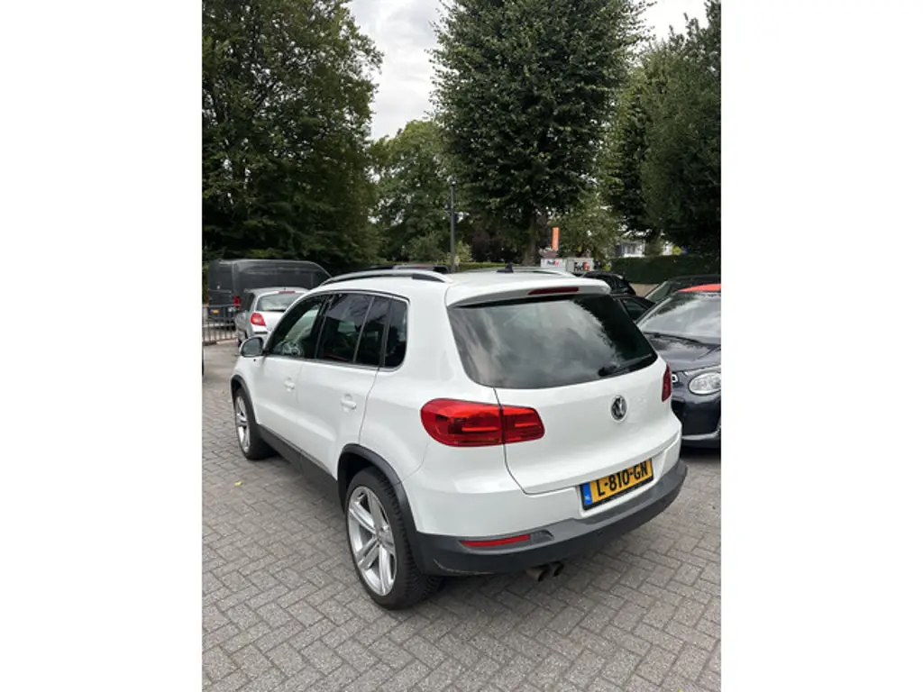 Volkswagen Tiguan 2