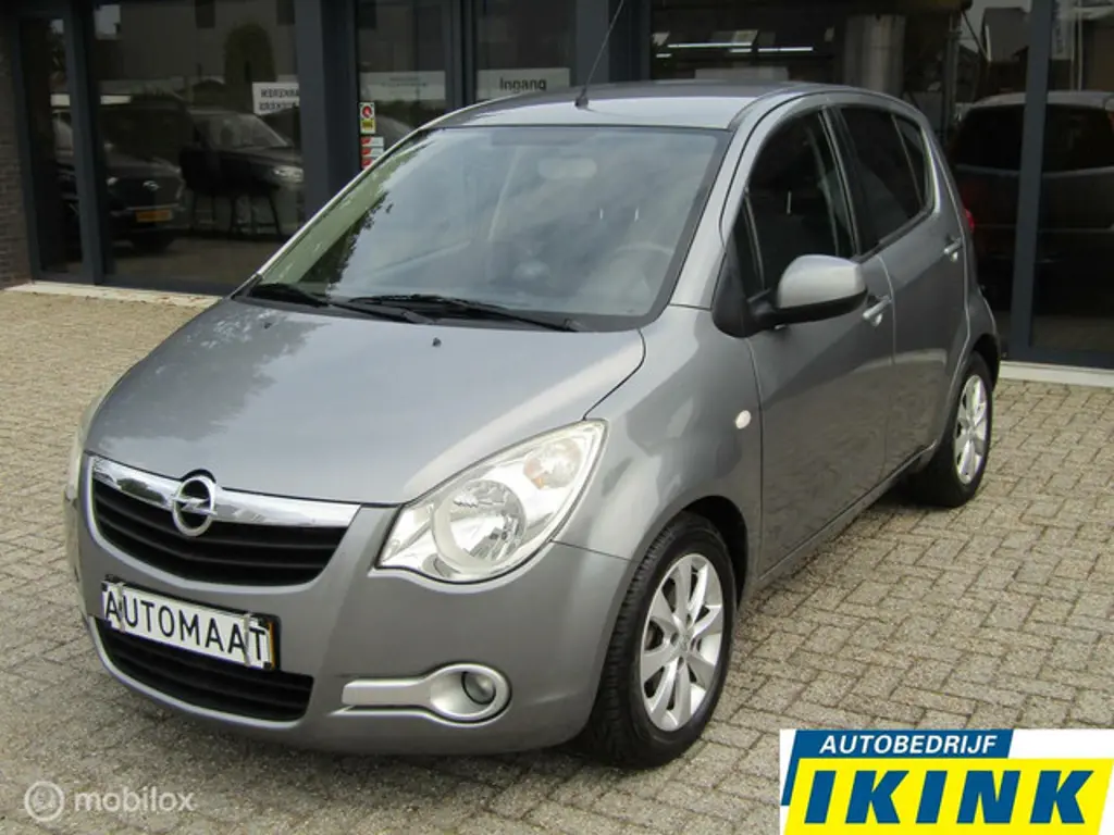 Opel Agila