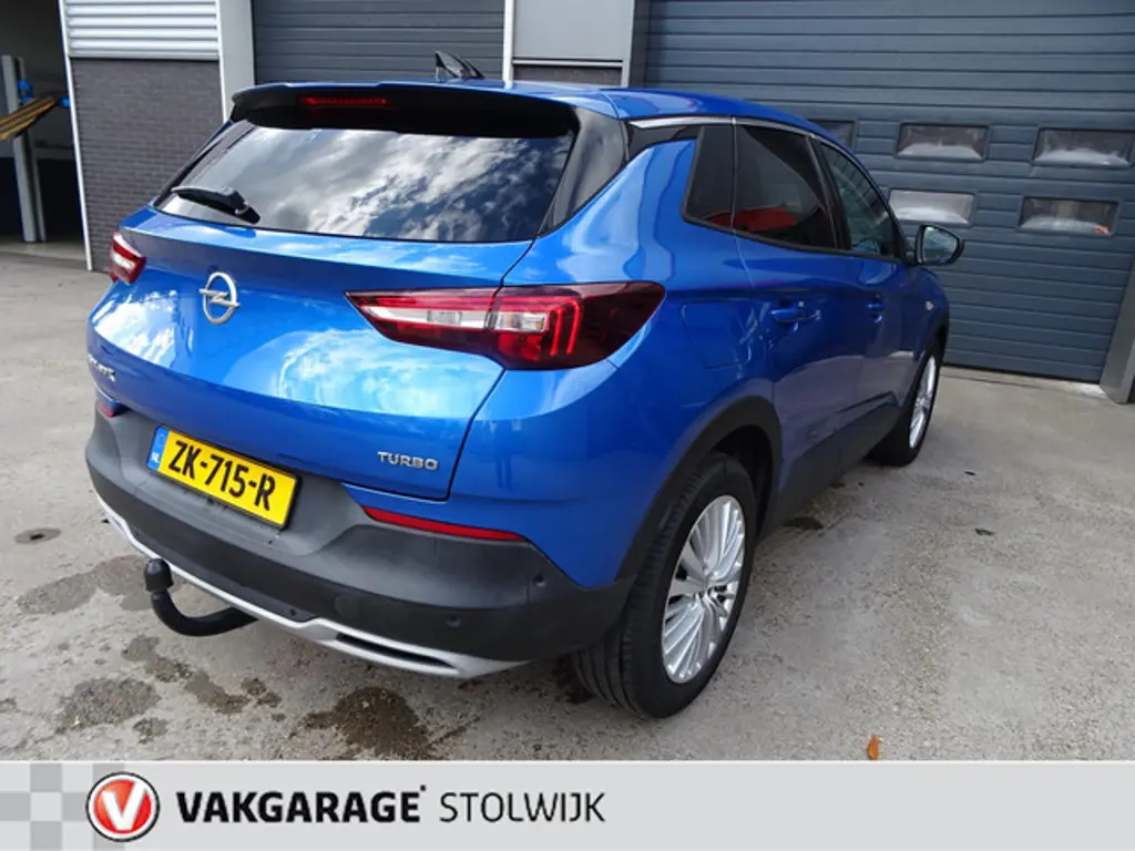 Opel Grandland X 2