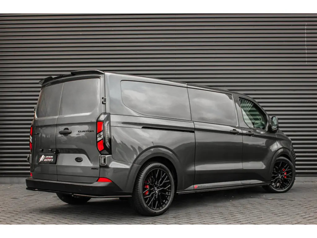 Ford Transit Custom 3