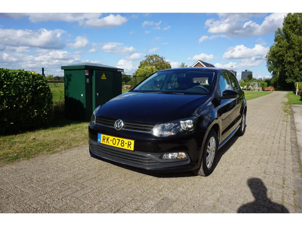 Volkswagen Polo 2