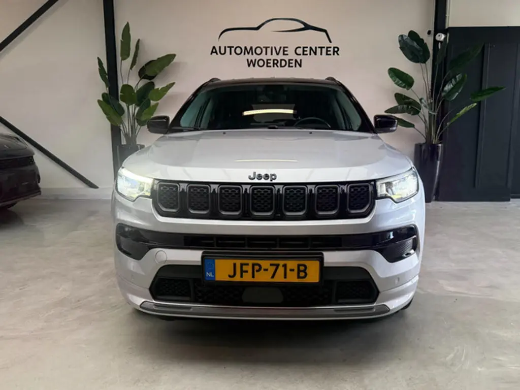 Jeep Compass 2