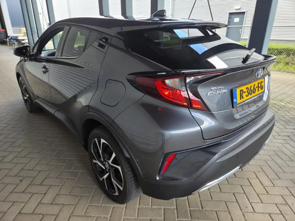 Toyota C-HR 3