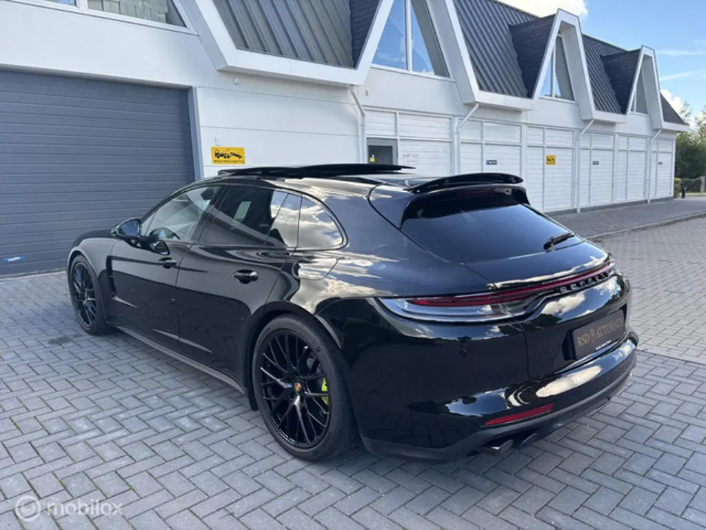 Porsche Panamera 3