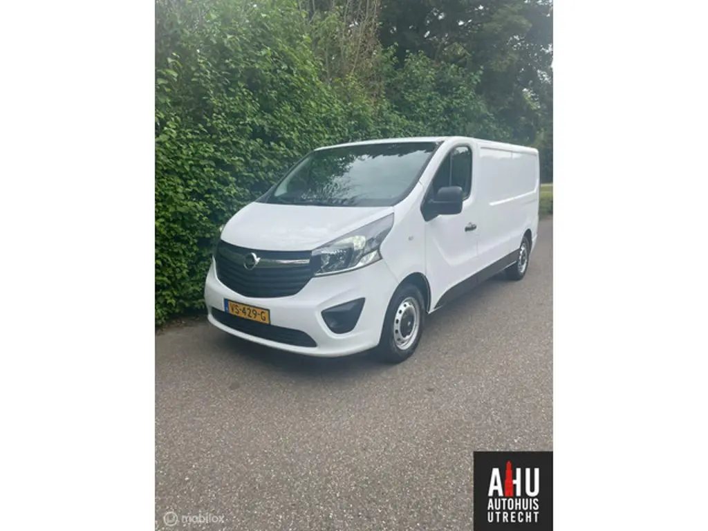 Opel Vivaro 2