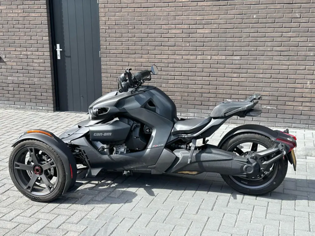 Can-Am Ryker 2
