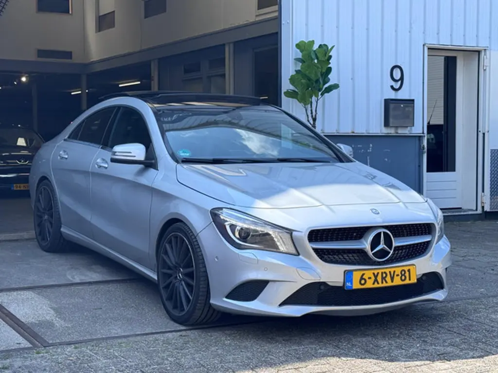 Mercedes-Benz CLA 3