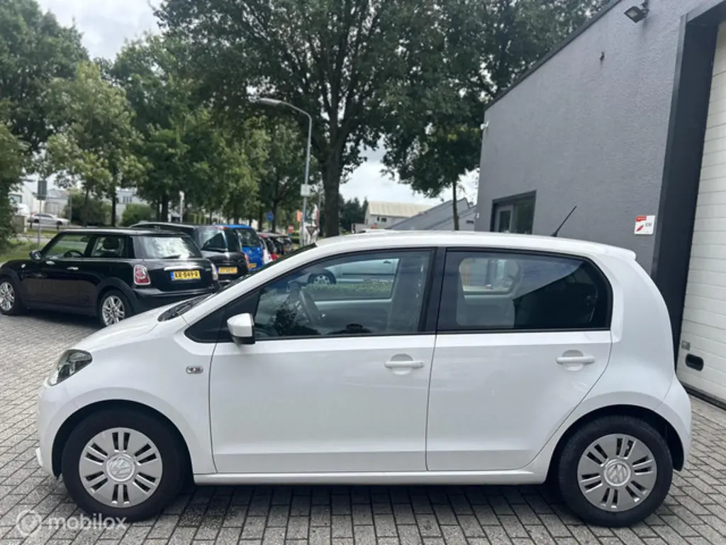Volkswagen up! 2