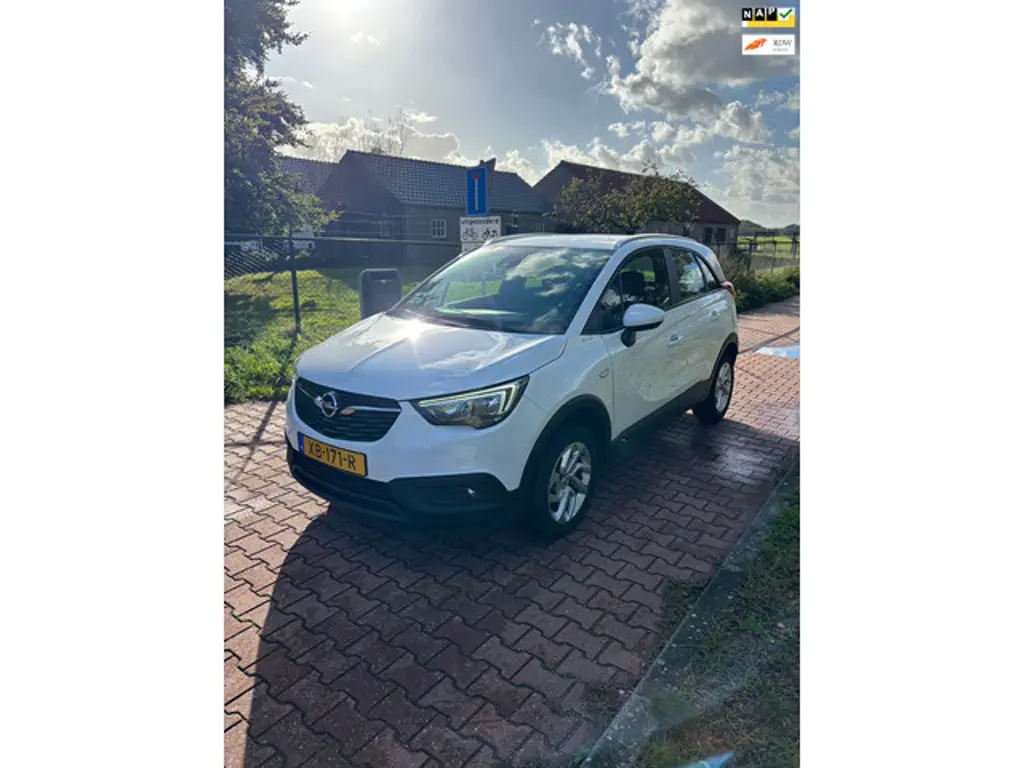 Opel Crossland X