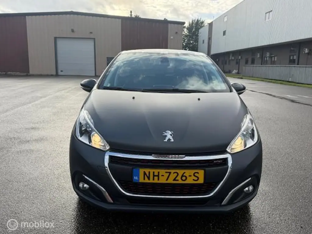 Peugeot 208 2