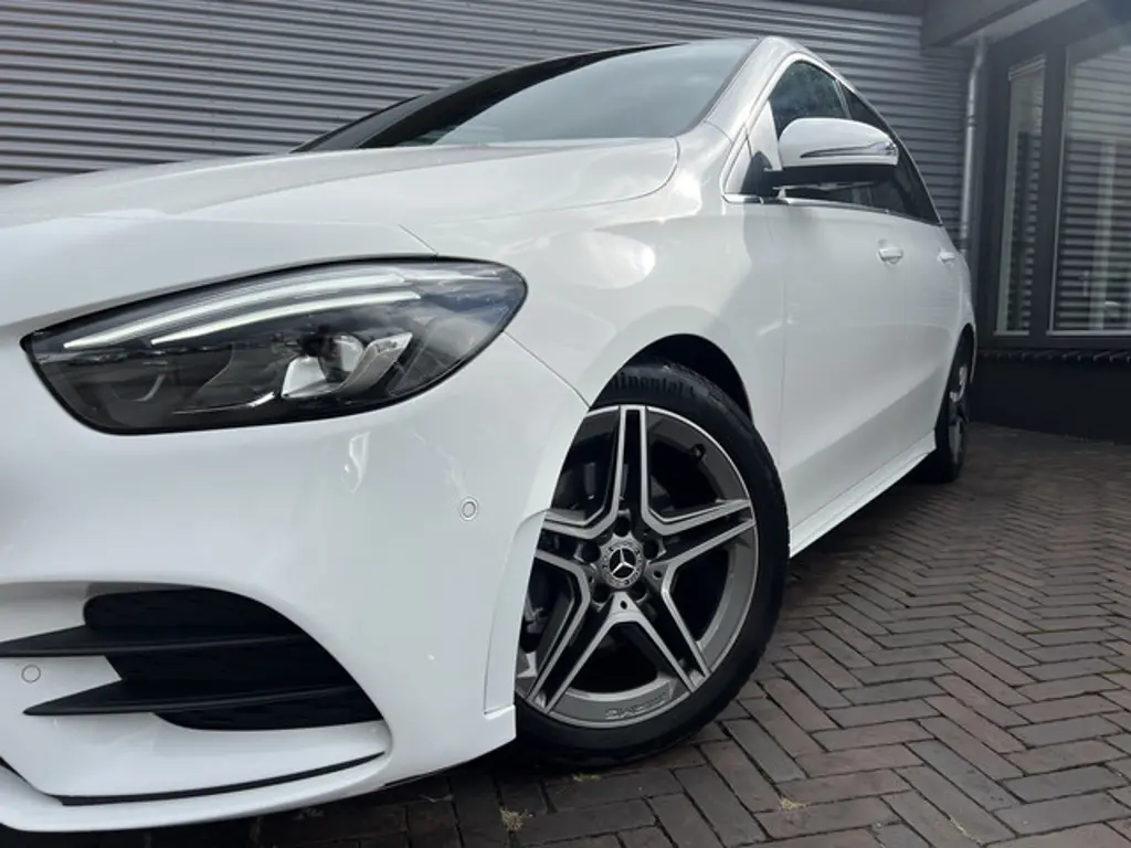 Mercedes-Benz B-Klasse 2