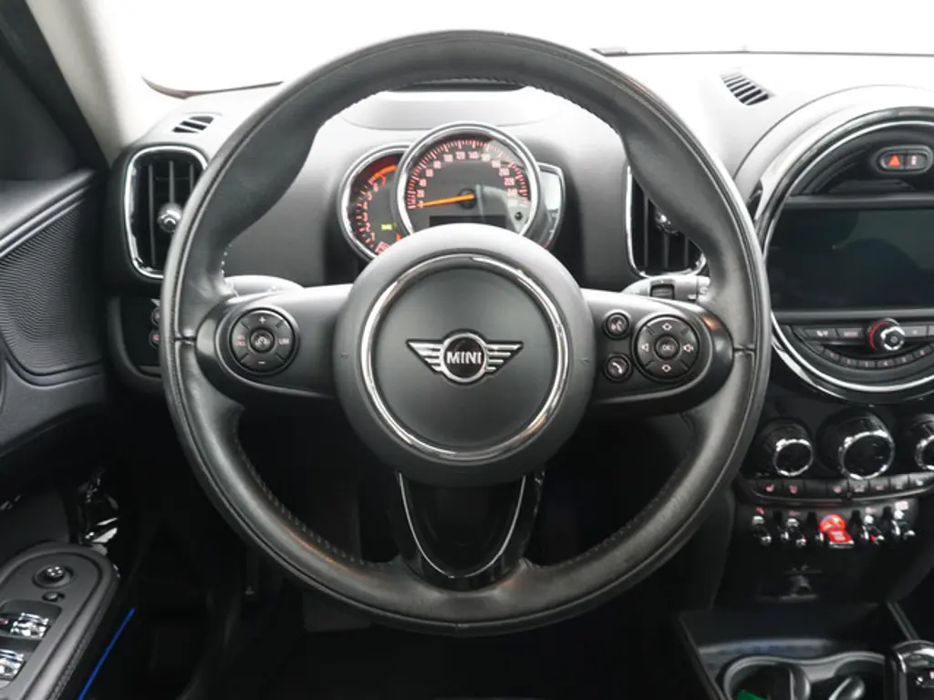 MINI Countryman 2