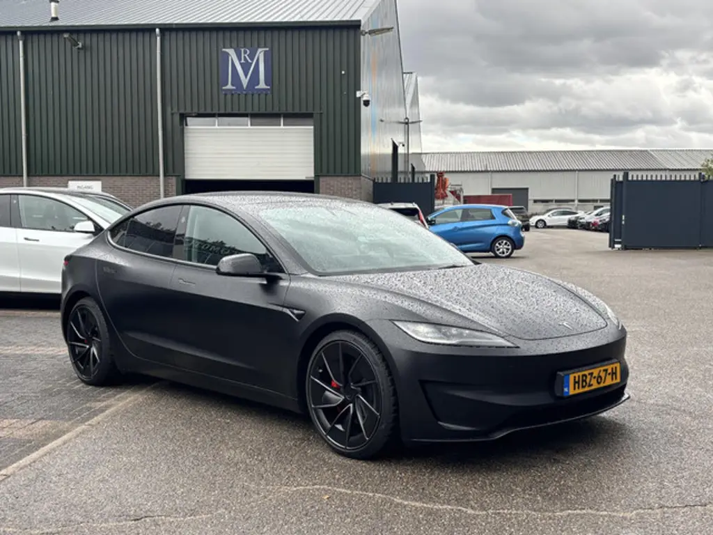 Tesla Model 3 3