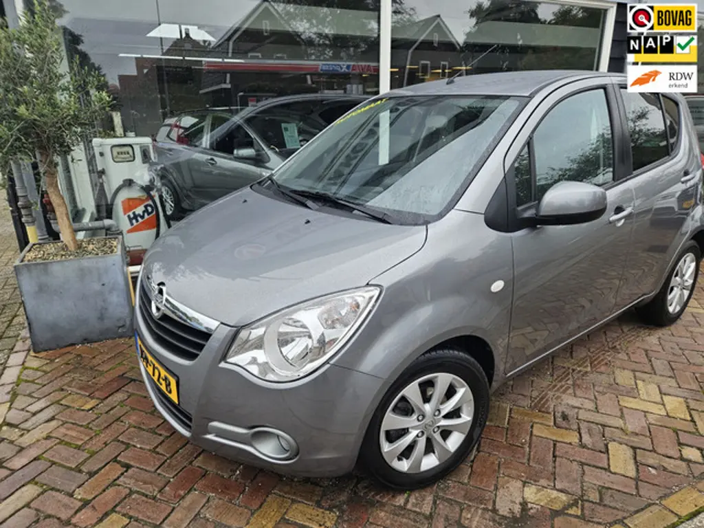 Opel Agila