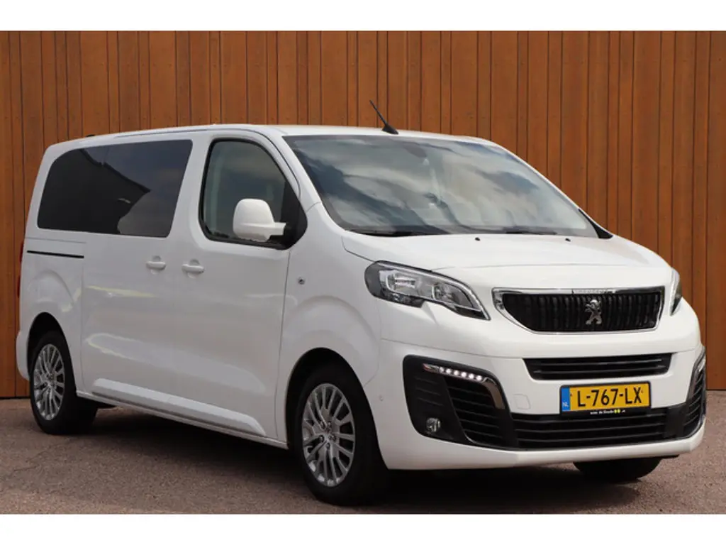 Peugeot Traveller 2