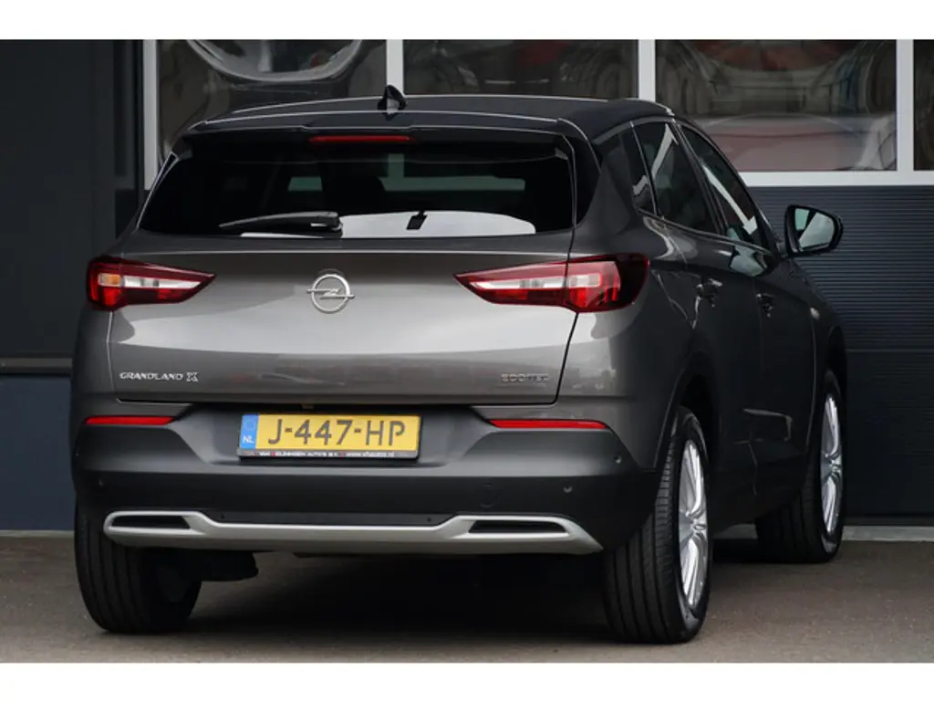 Opel Grandland X 2