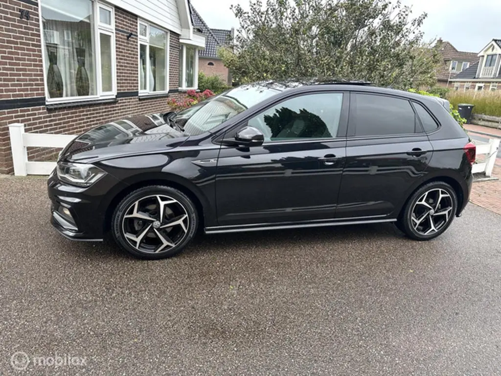Volkswagen Polo 2