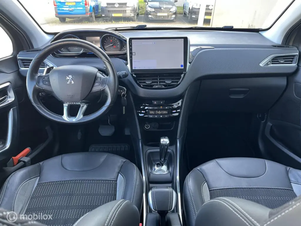 Peugeot 2008 3