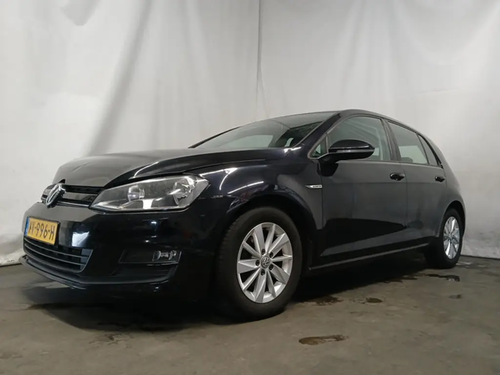 Volkswagen Golf 2