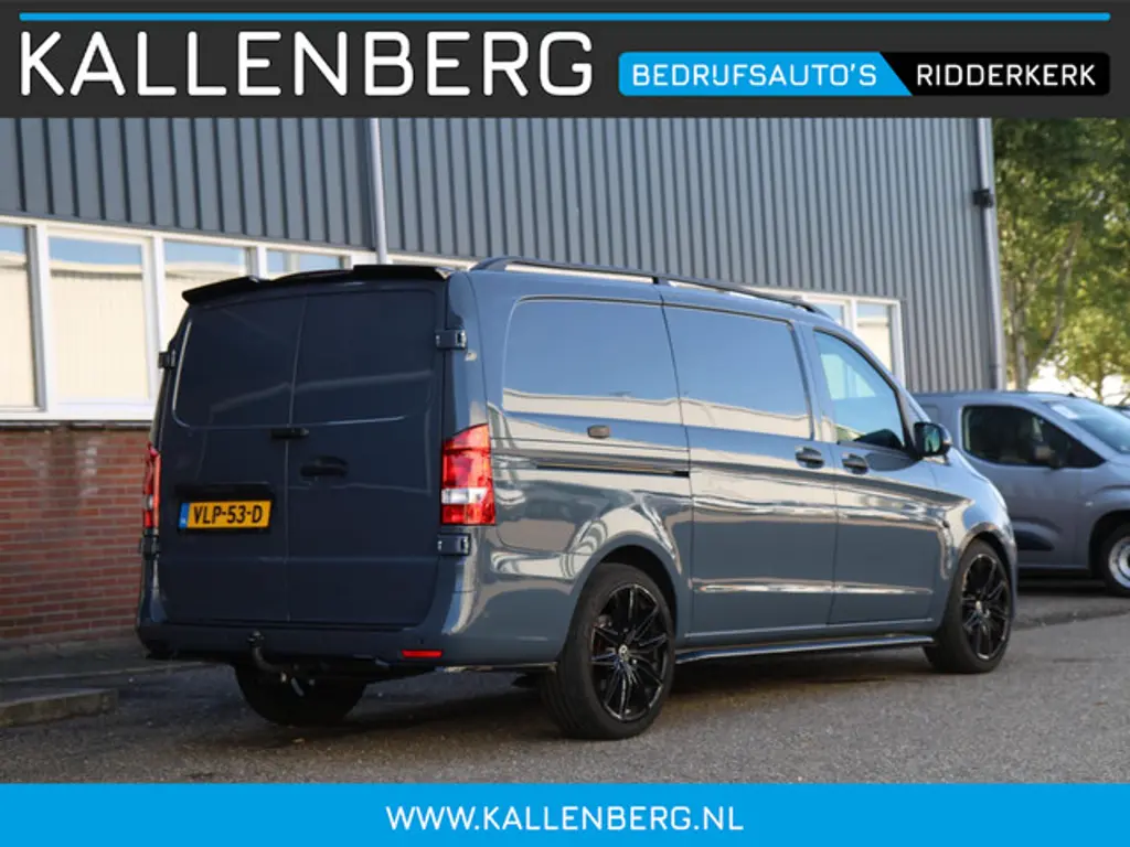 Mercedes-Benz Vito 2