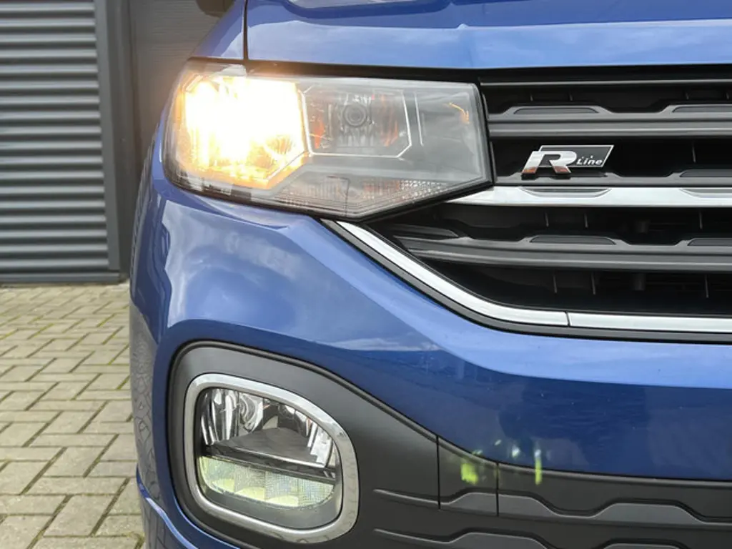 Volkswagen T-Cross 2