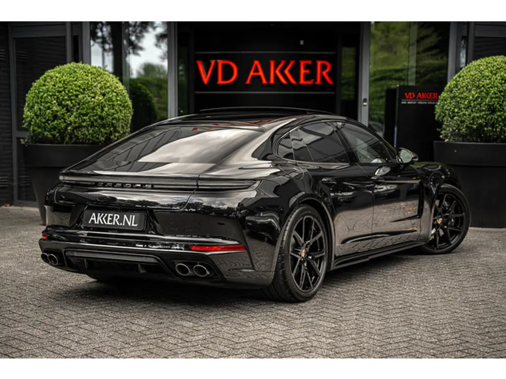 Porsche Panamera 2