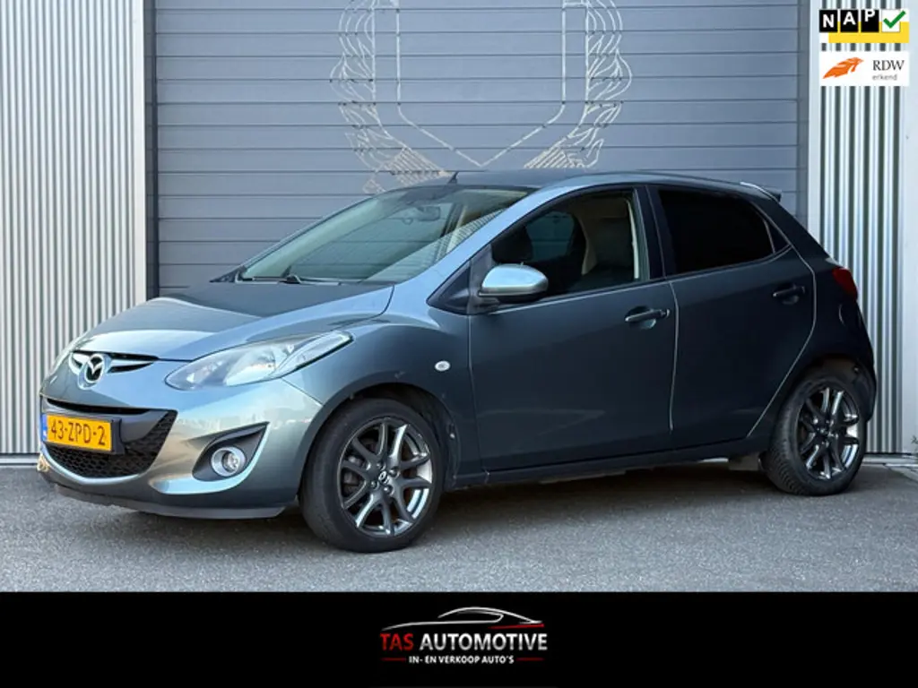 Mazda 2