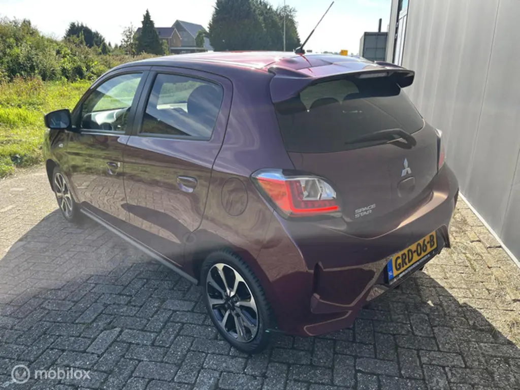 Mitsubishi Space Star 3